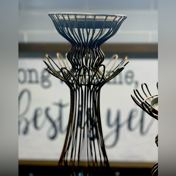 Rare Vintage 2 Pcs Tall Metal Patina Bronze Candle Holders - Picture 4 of 5